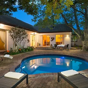 just-unwind.hotels-capetown.com/